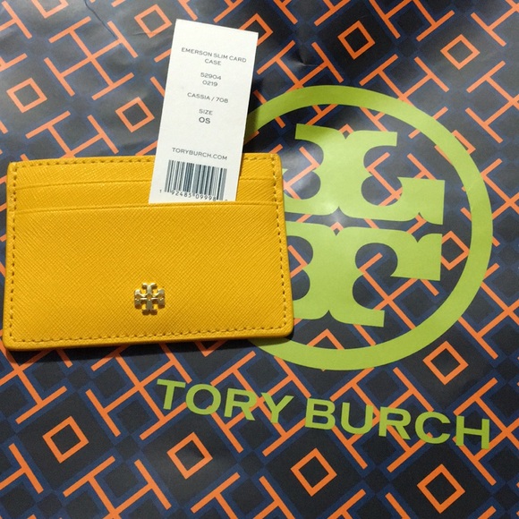 Tory Burch Handbags - NWT Tory Burch Emerson Slim Card Case
